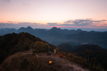 介绍一些经典的动漫作品