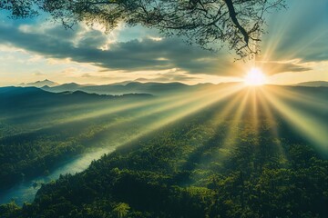 “龖、龘、纛、爨、灪、麤、彠”怎么读？