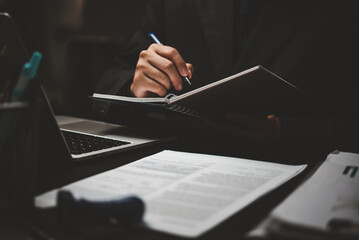 《狼王梦》的结局是什么