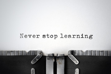 “龖、龘、纛、爨、灪、麤、彠”怎么读？